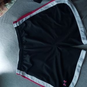 Under Armour women's basketball short